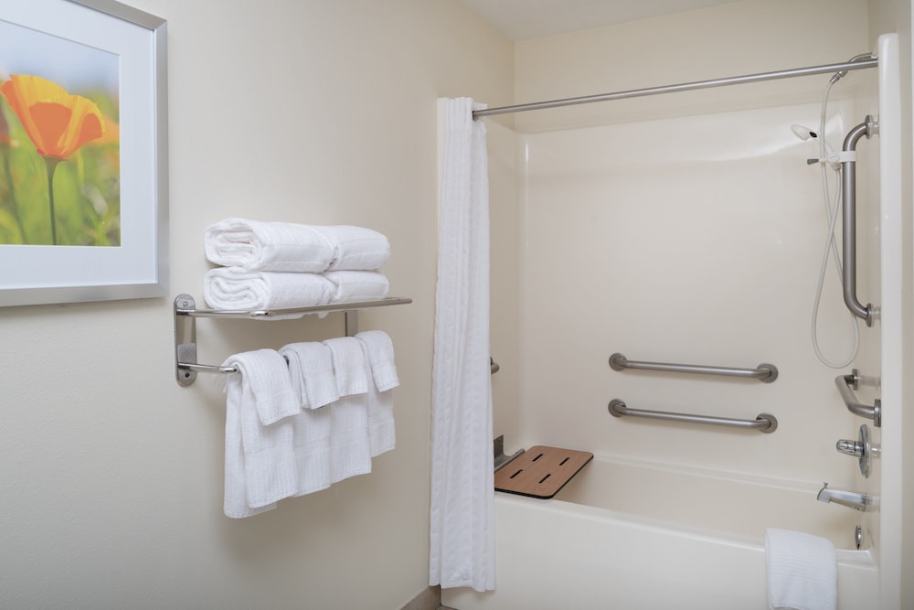 Candlewood Suites Olympia Lacey by IHG - photo 17