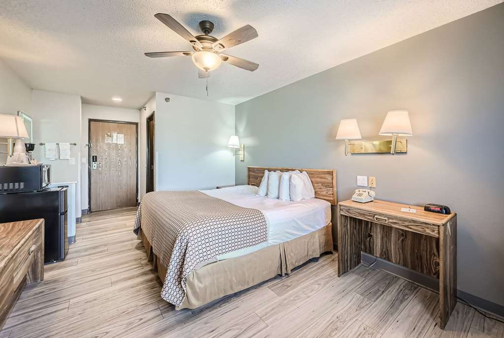 Travelodge by Wyndham Longmont - photo 22