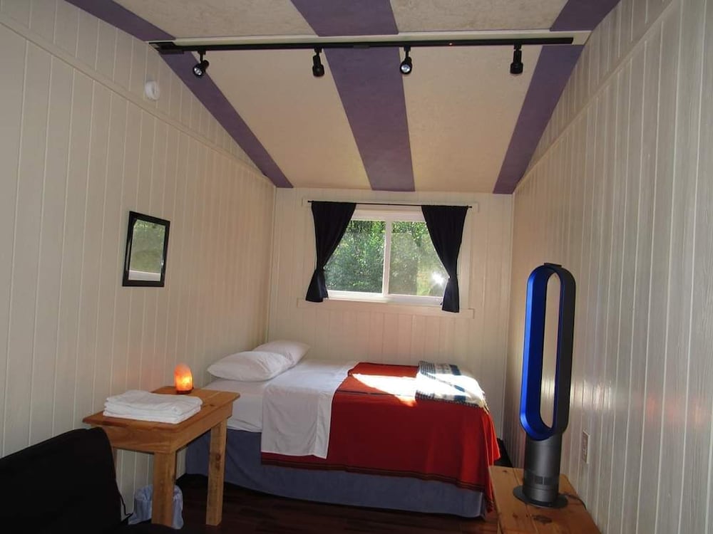 Godspeed Events & Lodging - photo 12