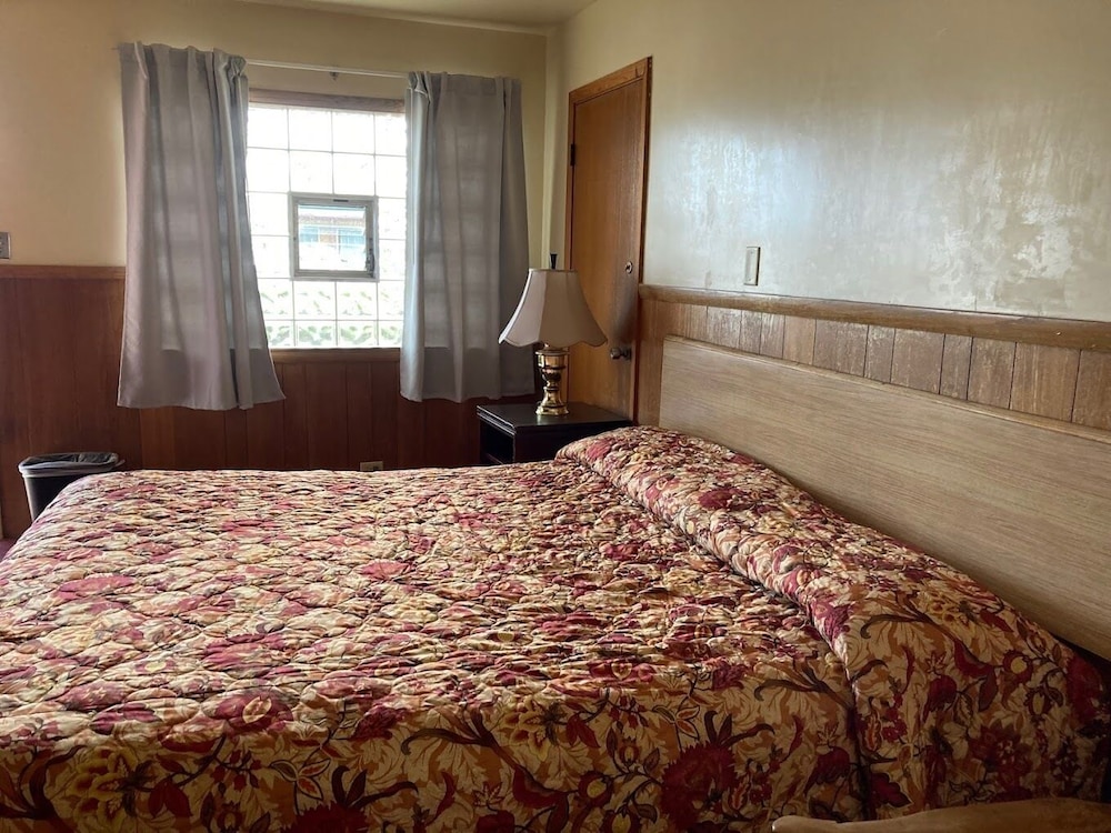 Highland Manor Motel — hotel in Lombard