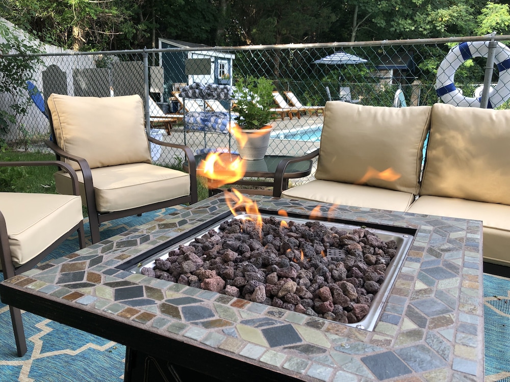 The Seagrove Suites Guest Rooms — Eastham