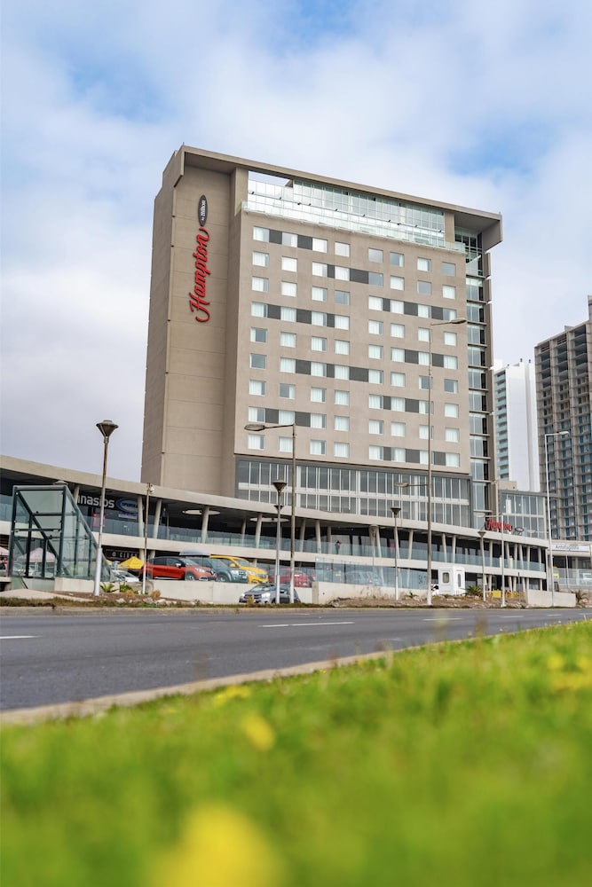Hampton by Hilton Antofagasta — 4-Star Luxury Hotel in Antofagasta, Chile
