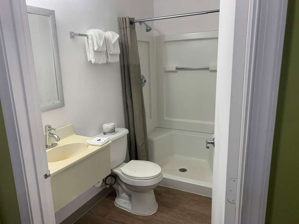 Studio 6 Extended Stay Hampton VA Langley AFB Area - photo 16