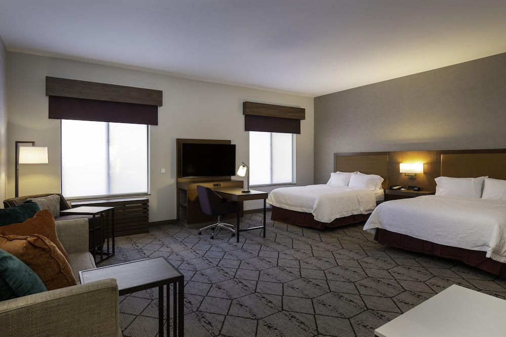 Hampton Inn & Suites Windsor Sonoma Wine Country - photo 11
