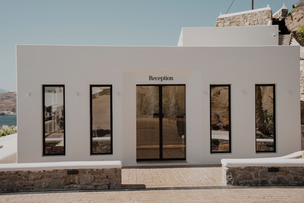 Tagoo Hills — Mykonos — photo 2
