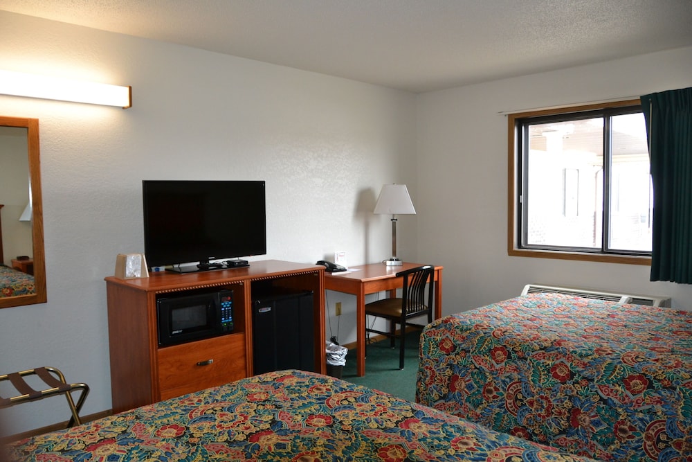 Carrington Inn & Suites - photo 17