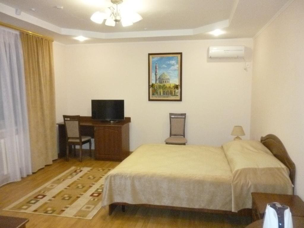 Hotel Viardo on Timiryazeva 17 — Al'met'yevsk — photo 3