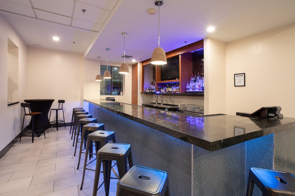 Holiday Inn & Suites Goodyear West Phoenix Area by IHG - photo 45