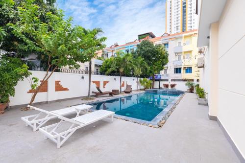 Luxury Villa Bãi Sau Near Beach — 4-Star Luxury Hotel in Vung Tau, Vietnam