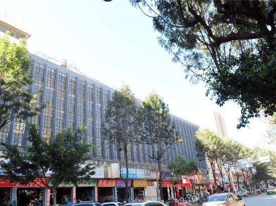 701 Express Hotel - carbon neutral hotel in Dali