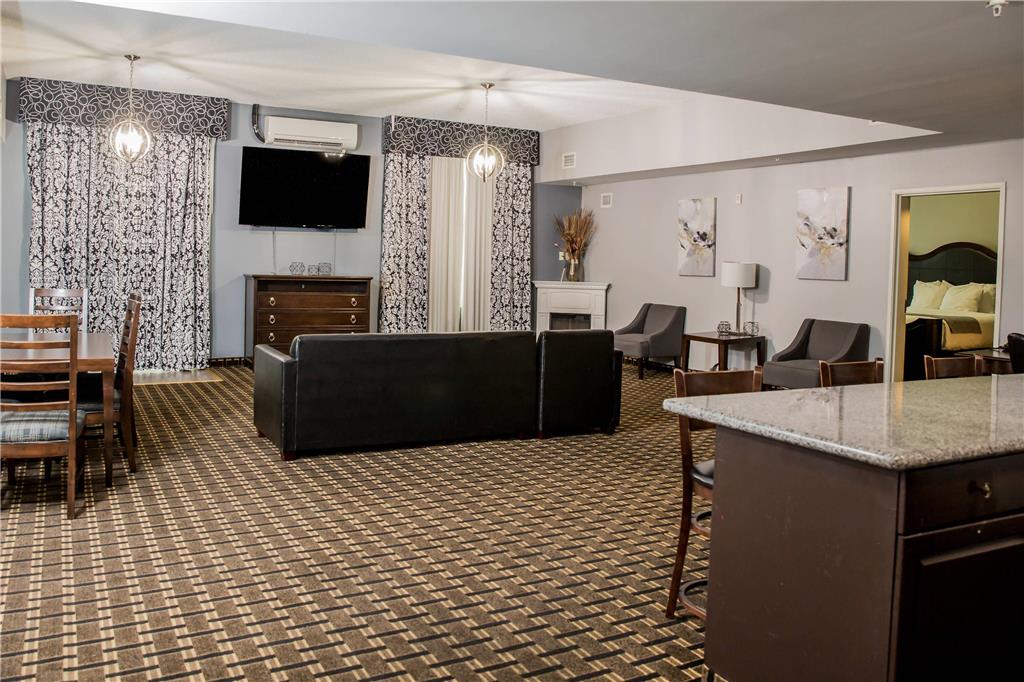 Evangeline Downs Hotel an Ascend Collection Hotel - photo 11