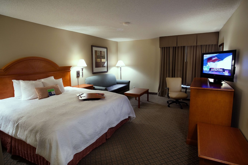 Hampton Inn Atlanta Newnan - photo 24
