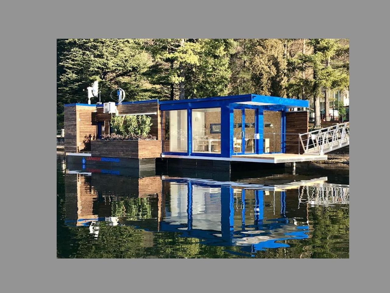 Botel Diffuso dei Laghi — hotel in Porto Ceresio