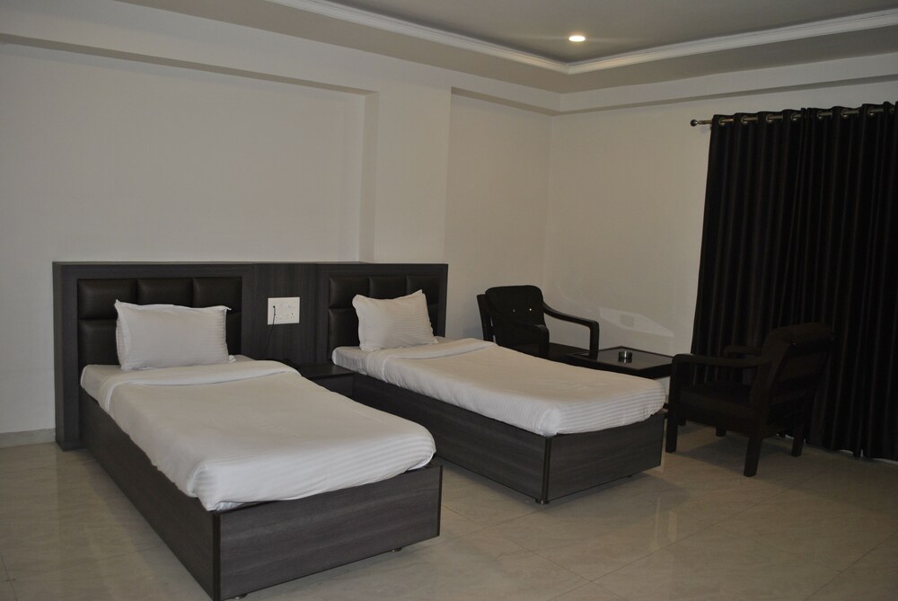 Hotel Spark Inn — Satna — photo 5