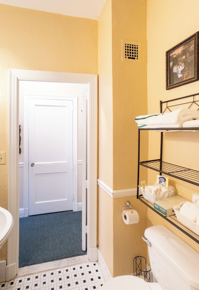 Lake Lure Inn & Spa - photo 38