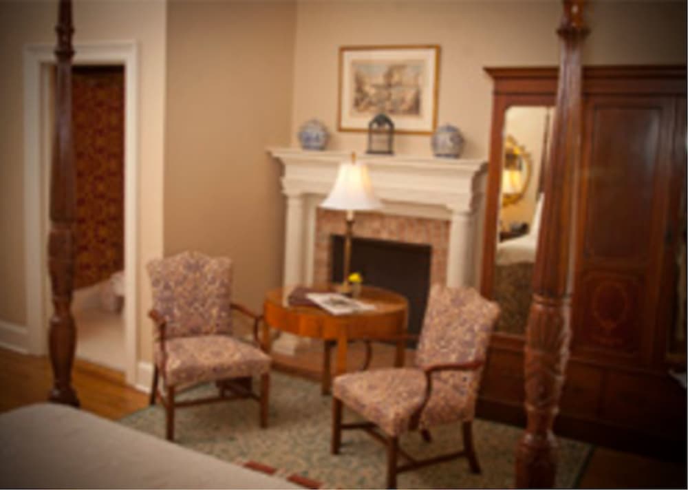 1842 Inn - photo 51