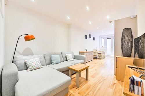 GuestReady Contemporary home in Chiswick — 4-Star Luxury Hotel in London, United Kingdom