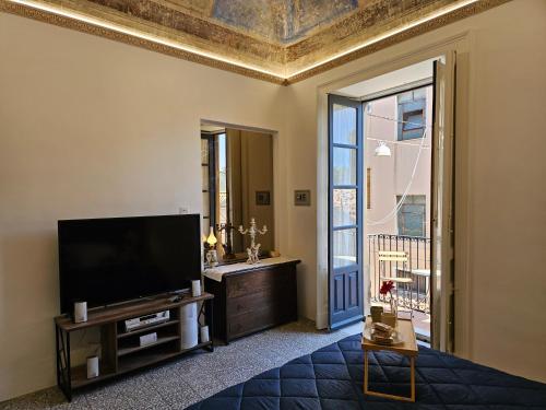 Grey House Apartments — 4-Star Luxury Hotel in Catania, Italy