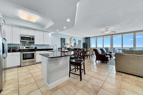 San Carlos Penthouse 3 - photo 16