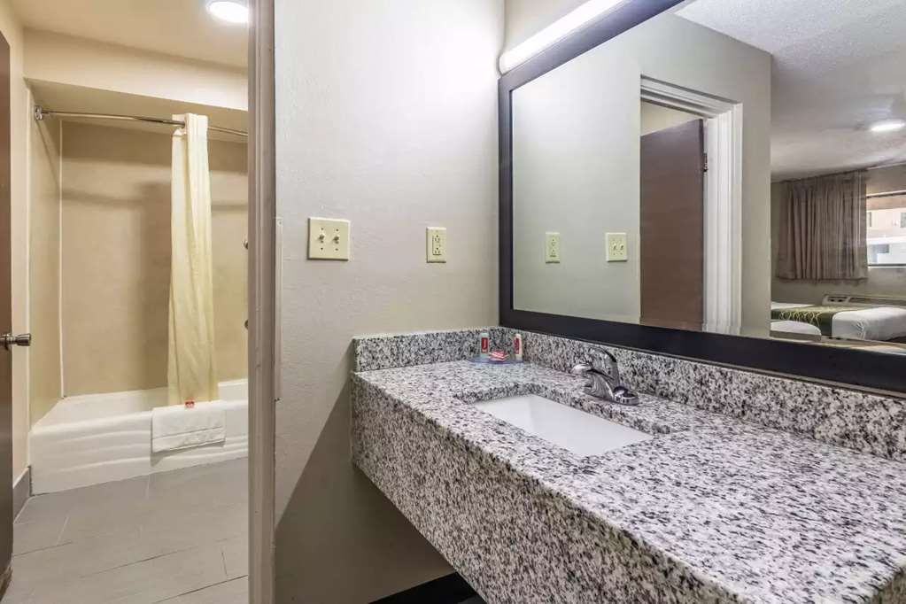 Americas Best Value Inn Opelika - photo 18