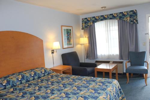 Economy Inn Watsonville - photo 15