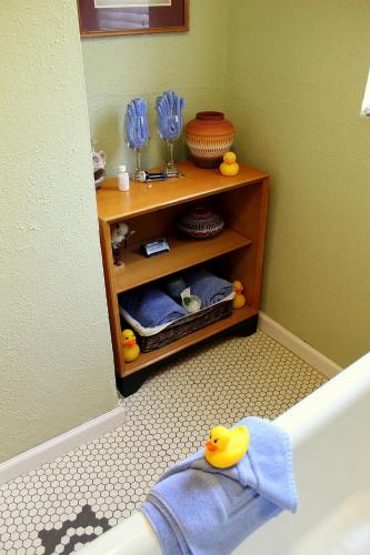 Blue Swallow Motel - photo 3