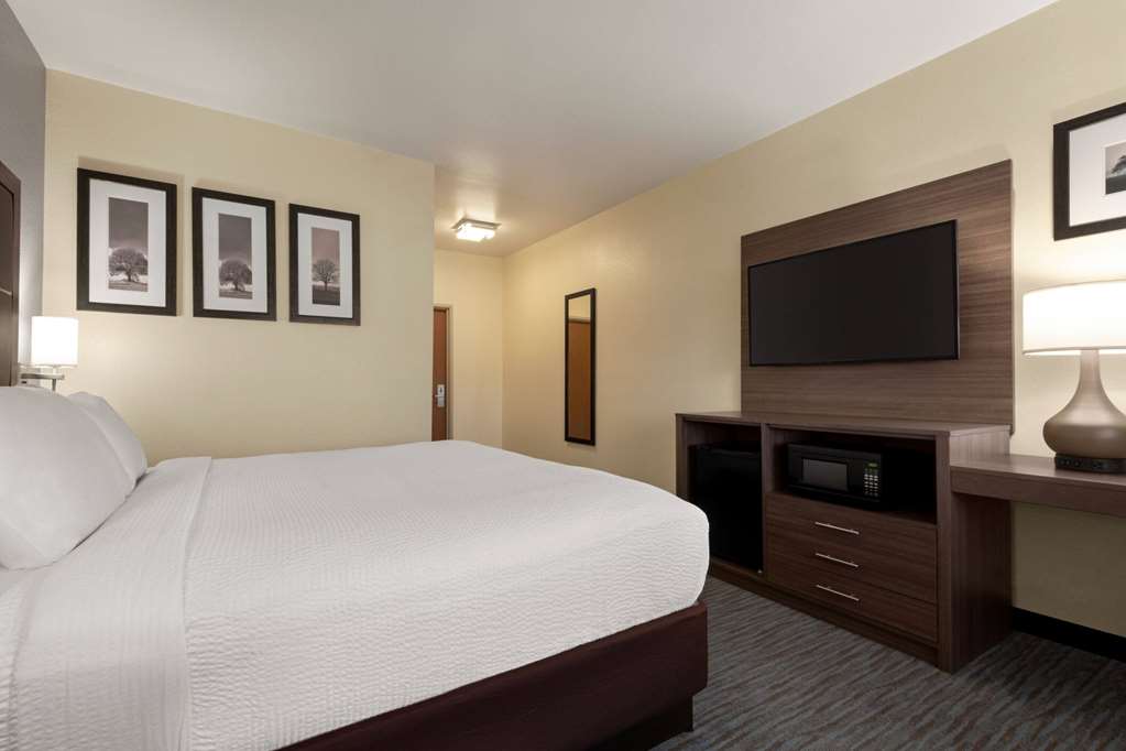 Wingate By Wyndham Appleton - photo 10