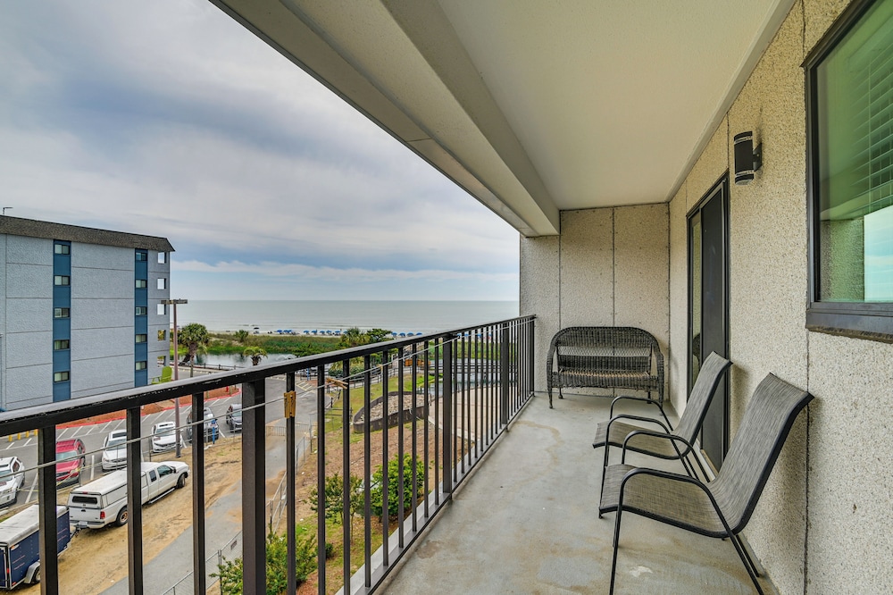 Beachfront Condo w Pool at Myrtle Beach Resort - photo 2