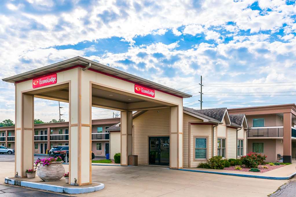 Econo Lodge Vincennes — hotel in Vincennes