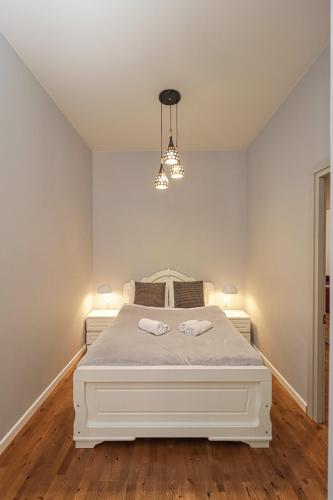 Charming 2BR Apartment in OldTbilisi