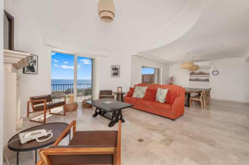 4BD Oceanfront Montecristo Estates Villa — 4-Star Luxury Hotel in Cabo San Lucas, Mexico