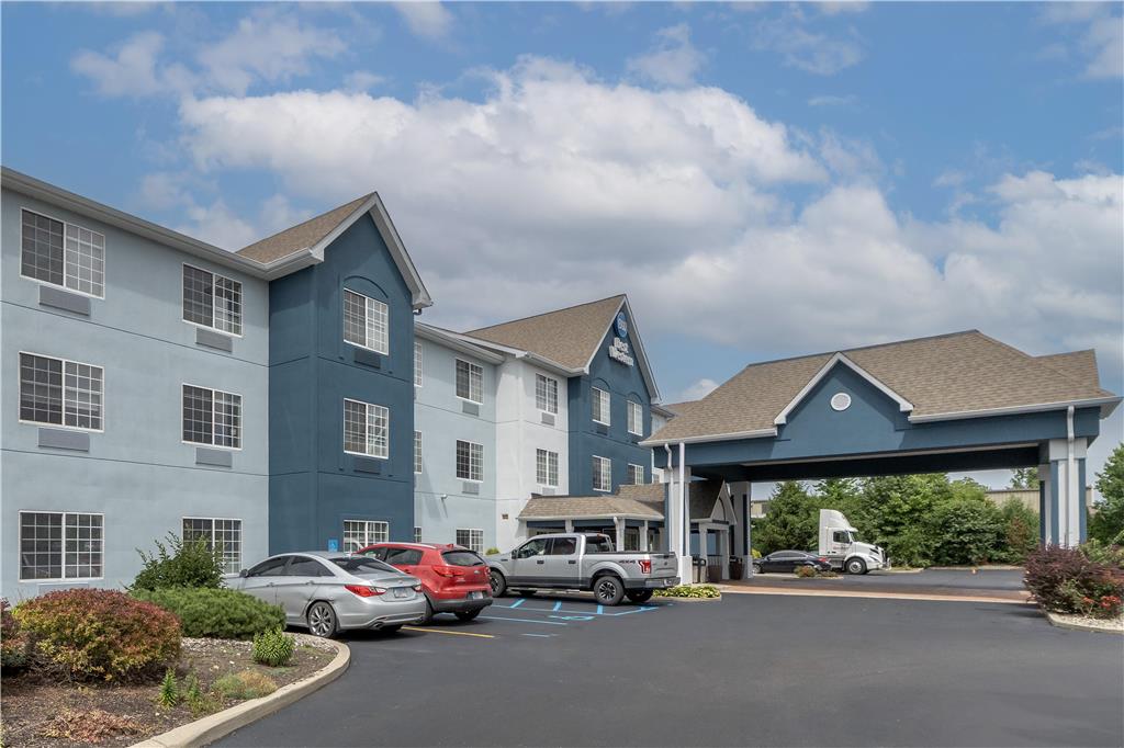 Best Western Fort Wayne Inn & Suites North - photo 44
