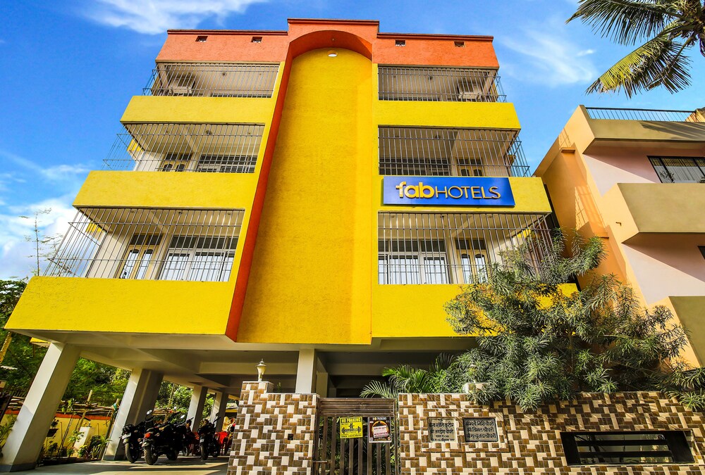 FabExpress Grand AR Residency in Patna, India