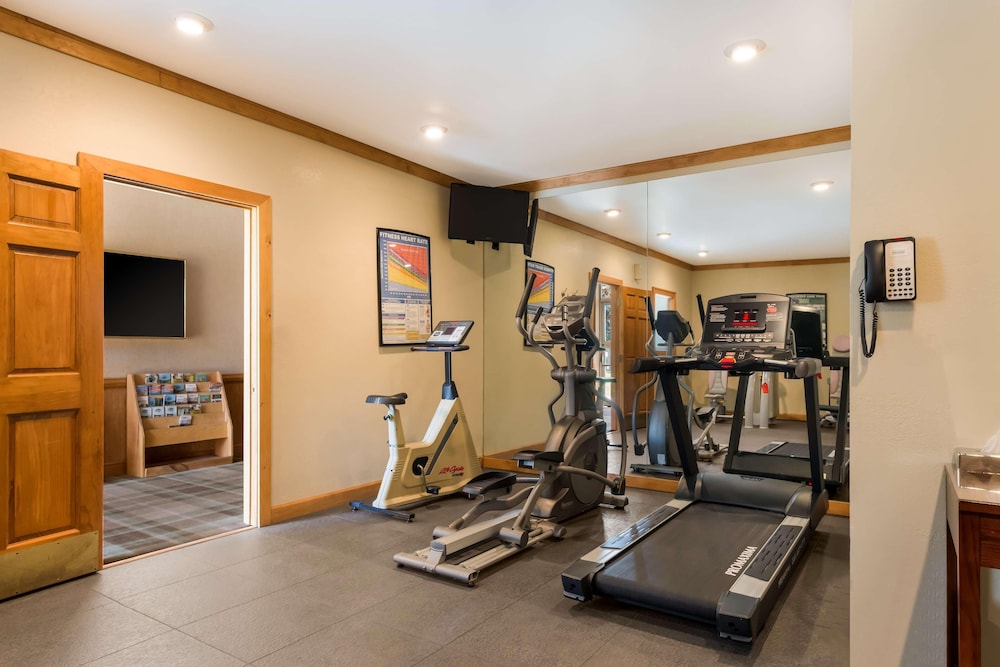 Best Western Mountain Lodge at Banner Elk - photo 25