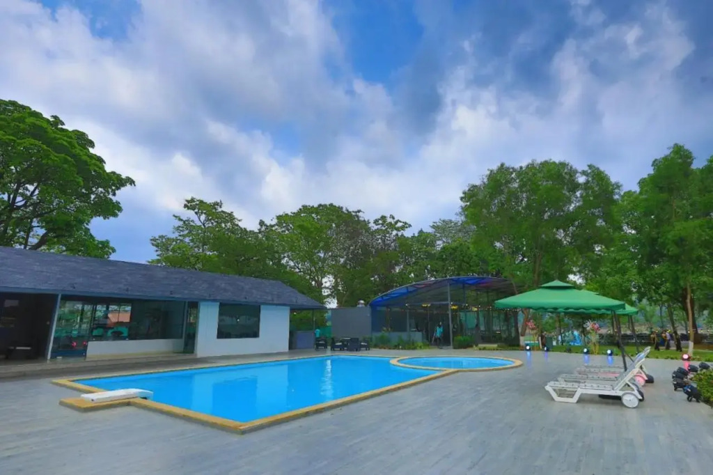 White Feather Resort Kauncha — Silvassa