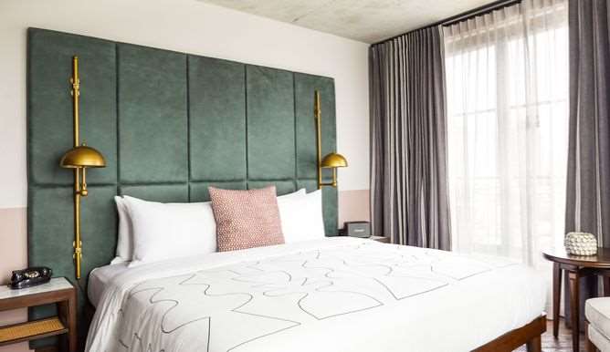 The Hoxton Chicago - photo 14