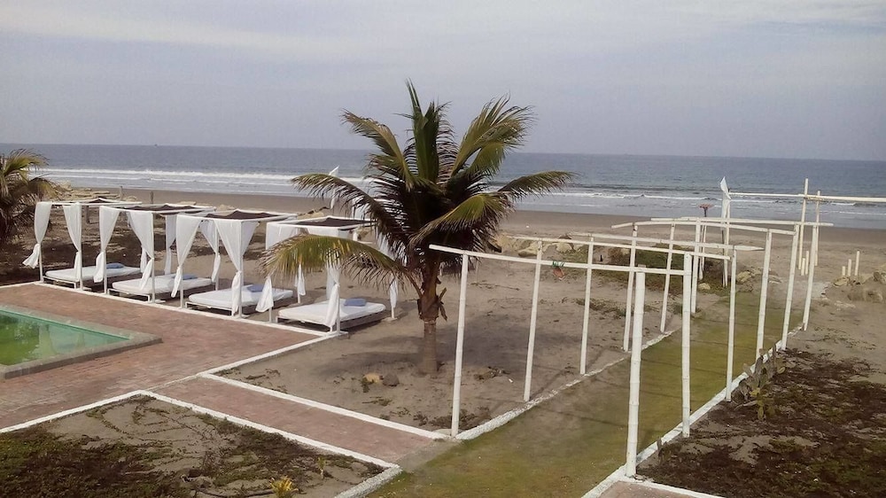 Boca Beach Resort Club in Manta, Ecuador