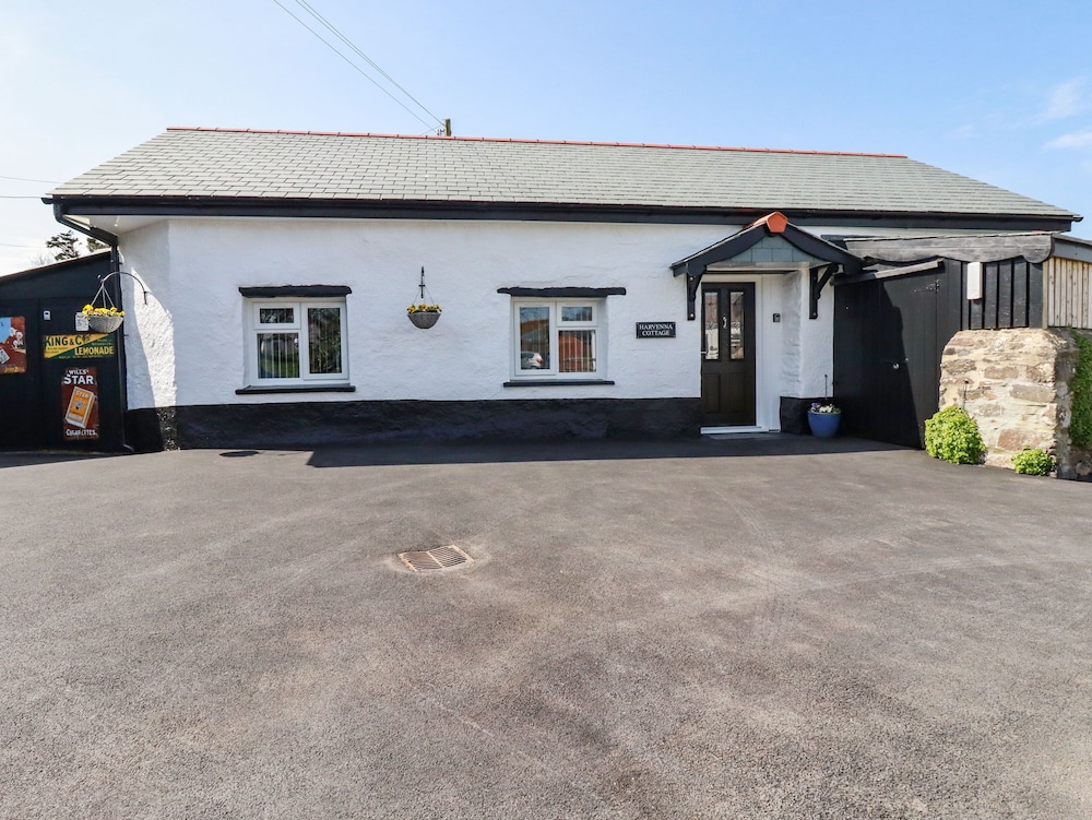 Harvenna Cottage — 4-Star Luxury Hotel in Bude, United Kingdom