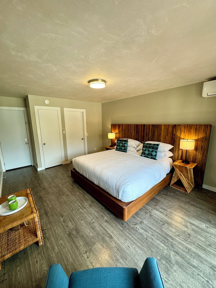 Hidden Valley Inn - photo 18