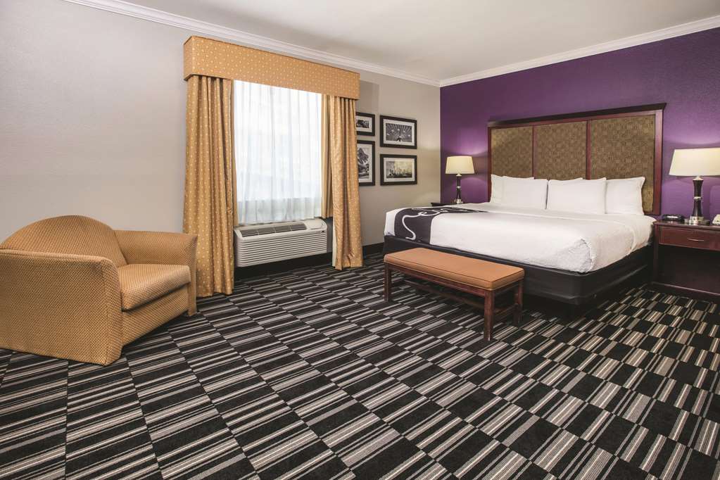 Baymont by Wyndham Dallas South DeSoto - photo 23
