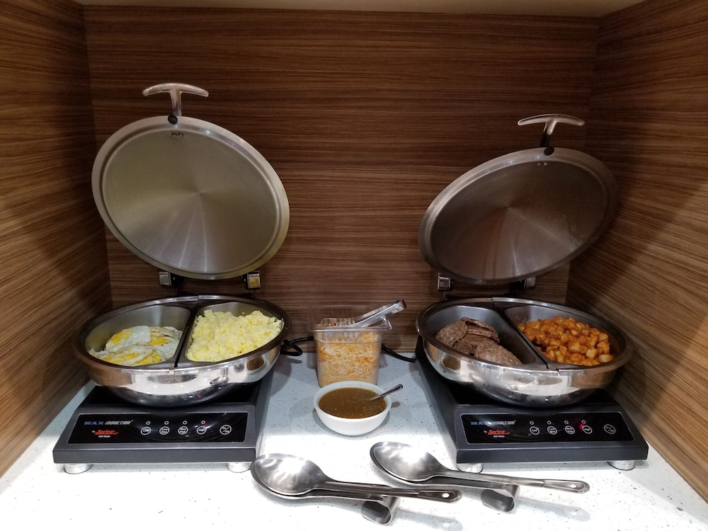 TownePlace Suites by Marriott McAllen Edinburg - photo 40