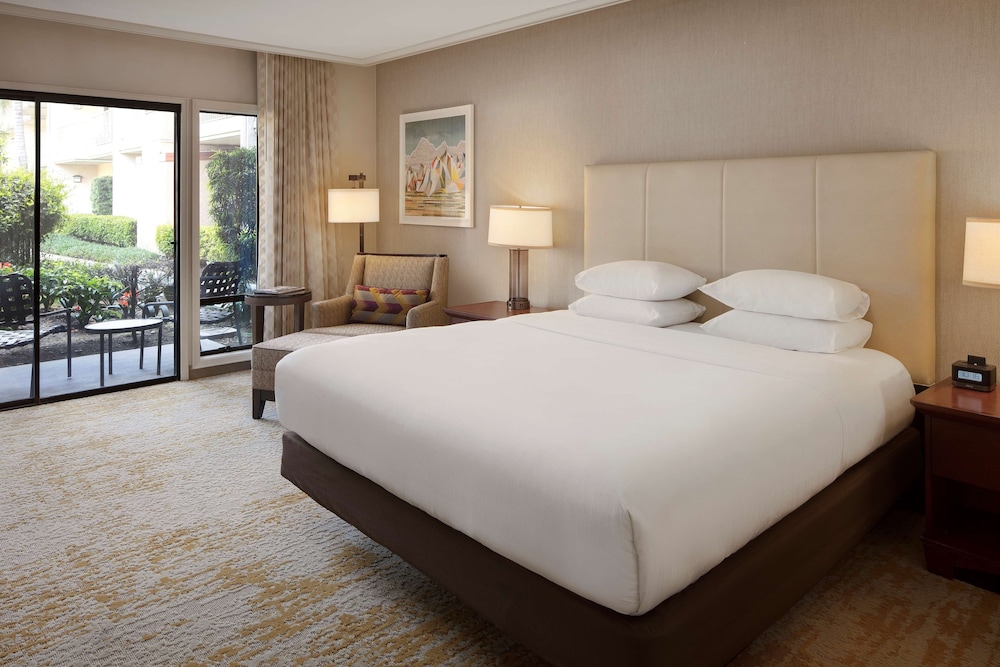 DoubleTree by Hilton Ontario Airport - photo 8