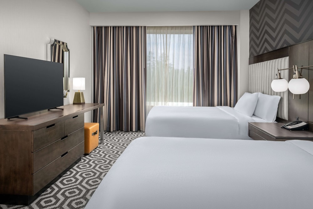 Embassy Suites Portland Hillsboro Oregon - photo 13