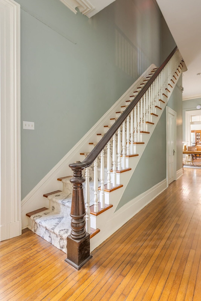 Bellwether House — Savannah — photo 2