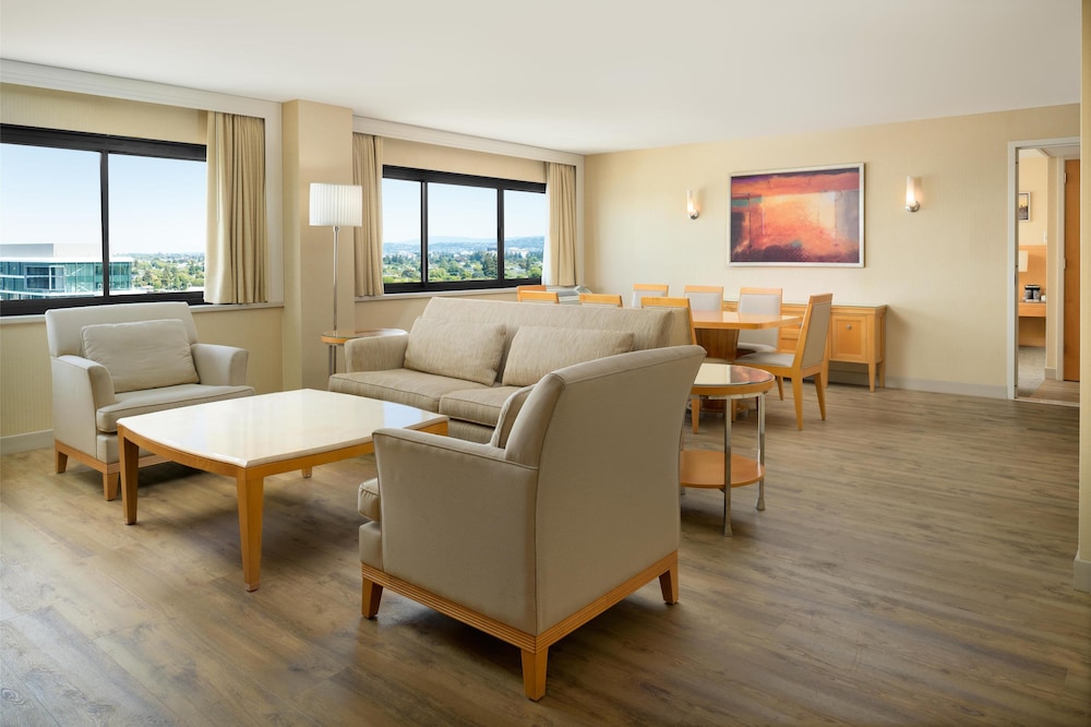 Hilton San Francisco Airport Bayfront - photo 35