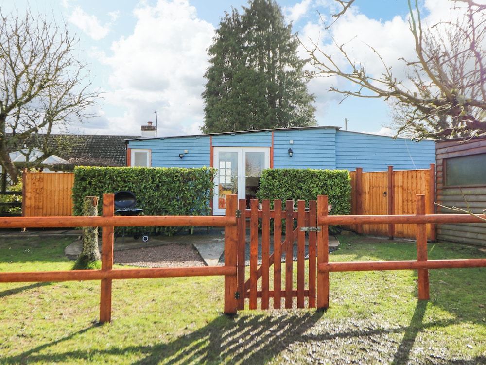 Shed Your Blues in Hereford, United Kingdom