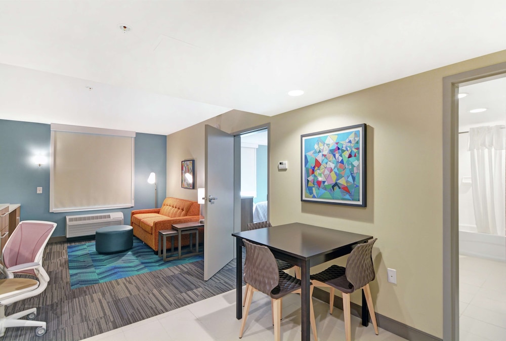 Home2 Suites by Hilton Clarksville Louisville North - photo 18