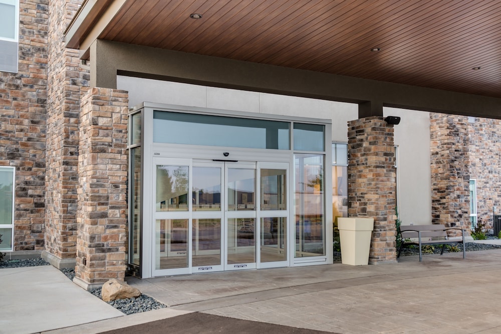 Holiday Inn Express & Suites Rice Lake by IHG - photo 44