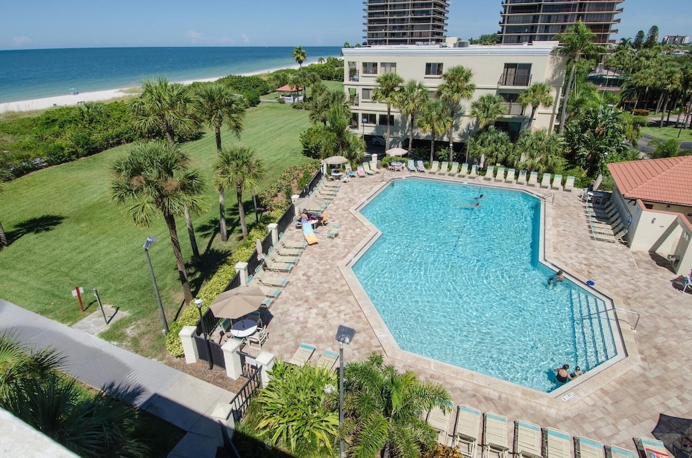 Land's End 6 303 Beach Front Premier - photo 17
