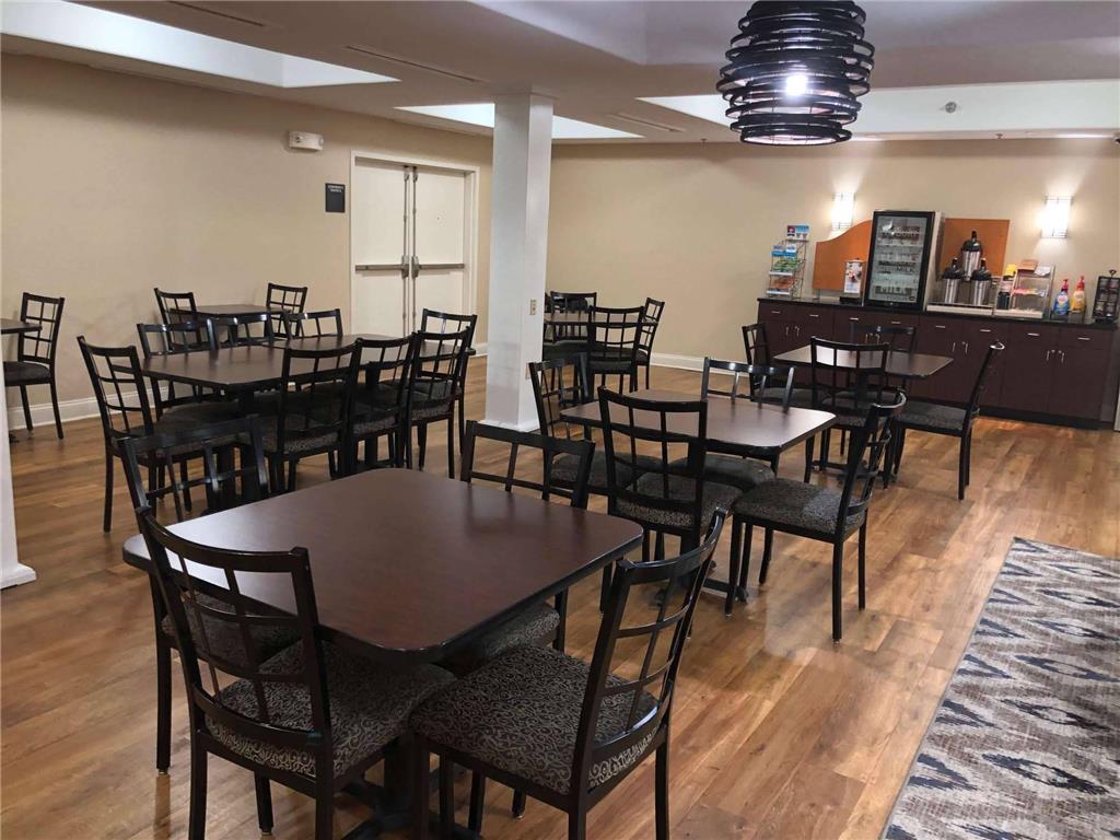 Country Inn & Suites by Radisson Elizabethtown KY - photo 37